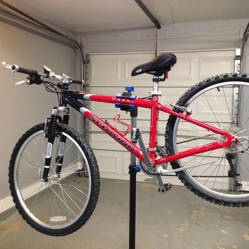 SOLD Schwinn Mesa GTX XS size Hard Tail Mountain Bike For Sale