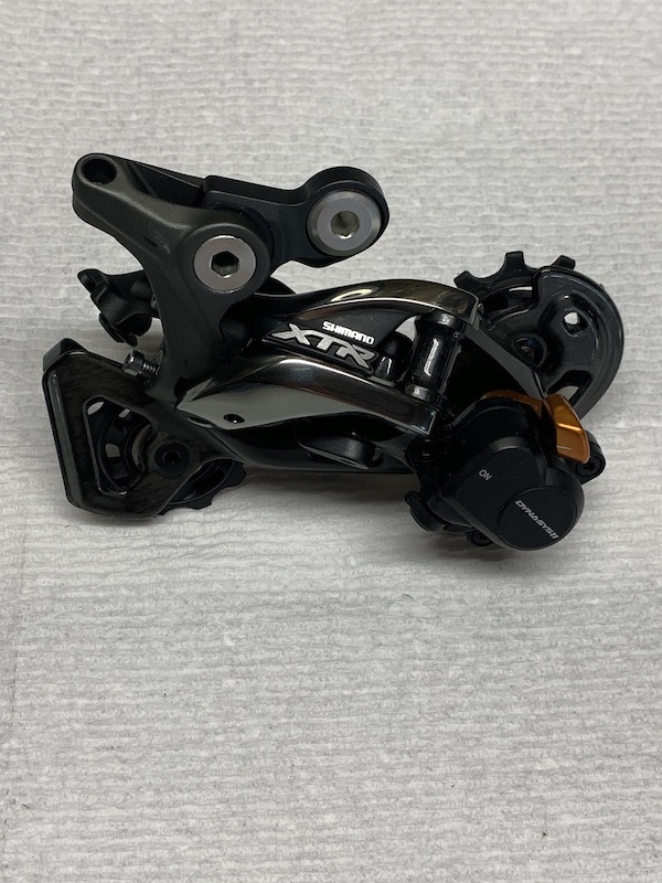 shimano m9000 rear derailleur