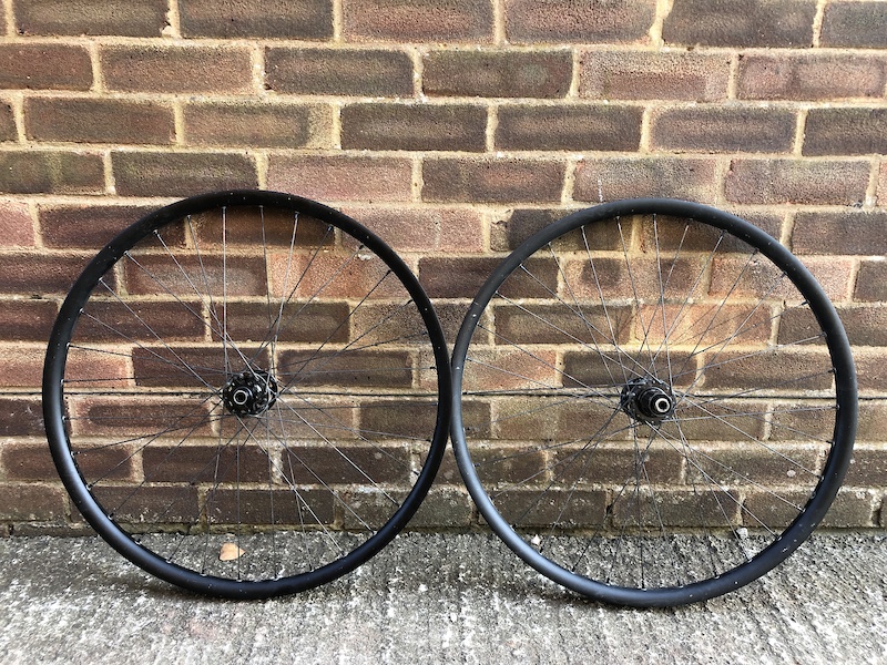 2015 Giant Wheels 142/100 non boost For Sale