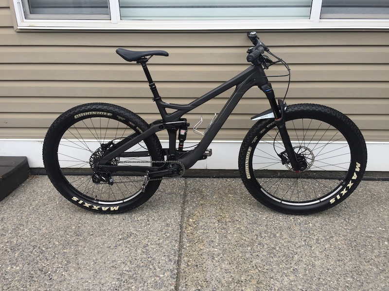 2017 Devinci Marshall Carbon Nx 27.5+ For Sale