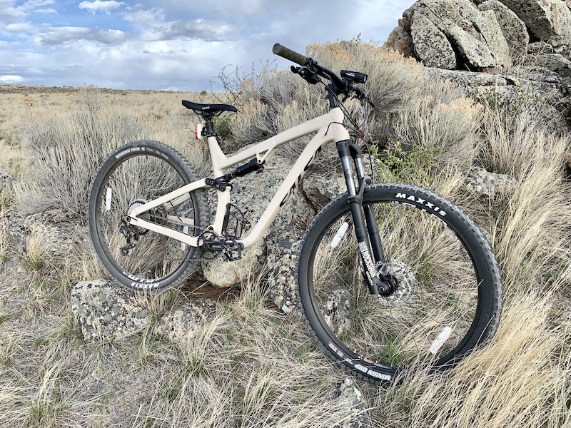 salsa horsethief deore 29 bike