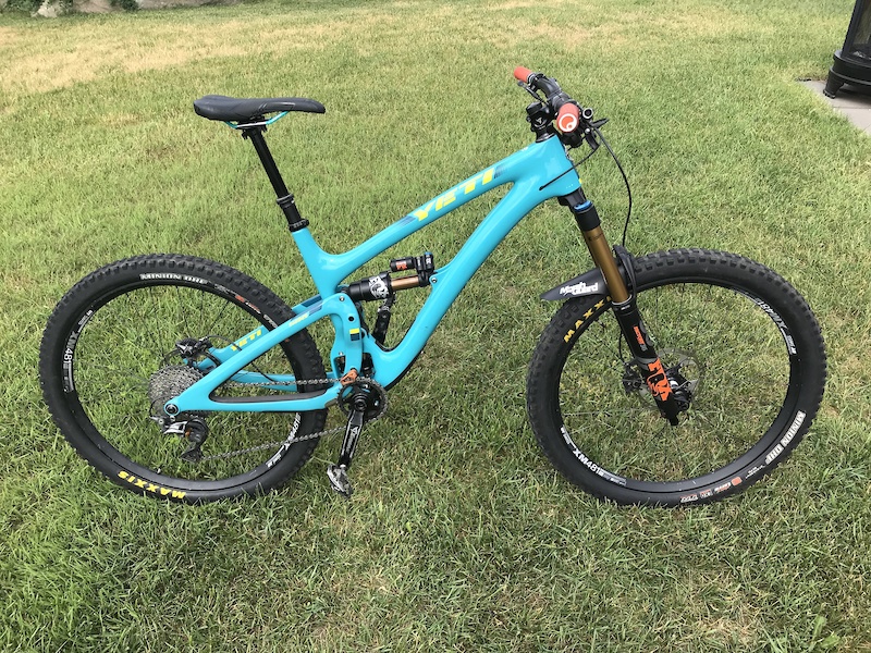 yeti sb6 turq 2019