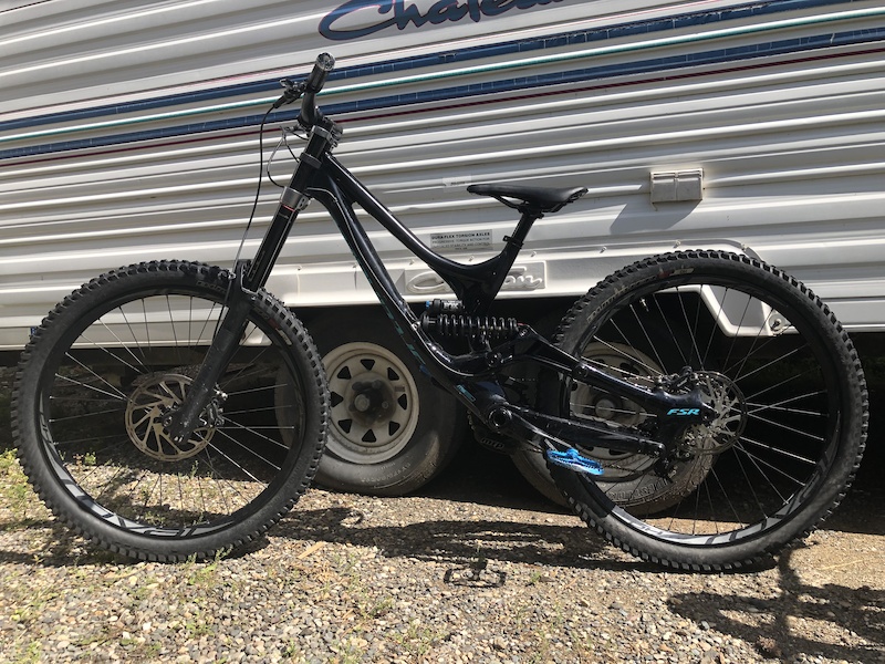 2019 specialized demo 8