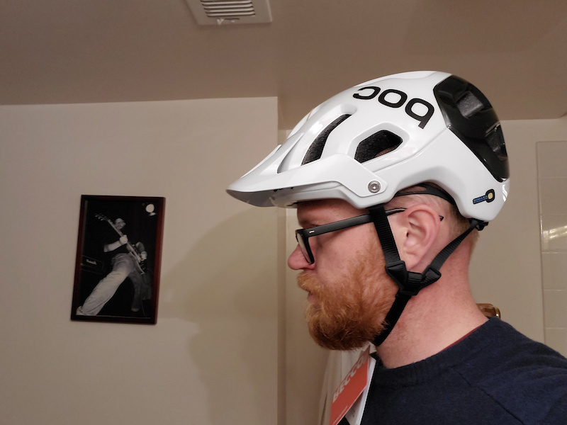 bike helmet versus hybrid helemt Aura Mips Small / Blackbird Style:Front Wheel with motor it transmits the brake All Trades Girls' Avatar The Last