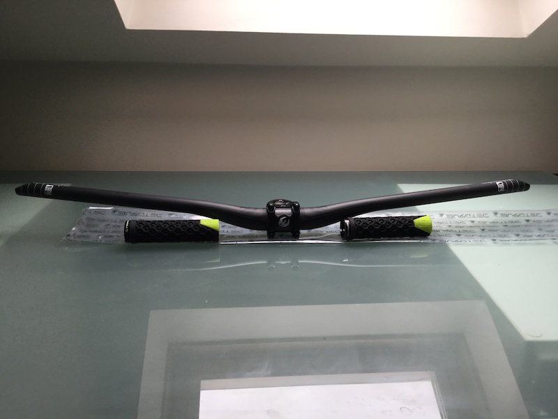 phoenix team carbon handlebar