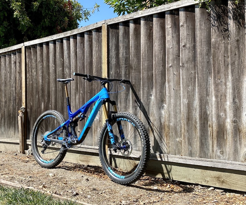 2018 Pivot Mach 5.5 - Anniversary 