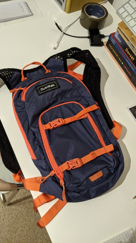 Dakine Session 8L backpack For Sale