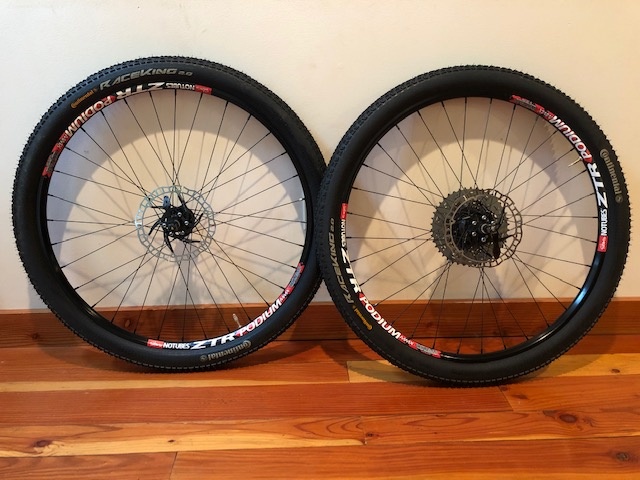 2017 Superlight Stans ZTR Podium MMX Wheelset For Sale