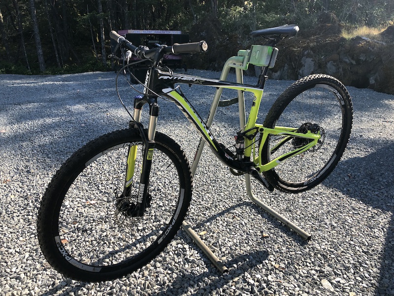 2014 Giant Anthem X Advanced 29er 2 LARGE For Sale