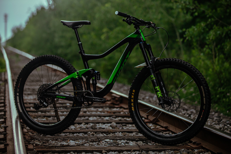 Giant trance advanced 1 2019 hot sale