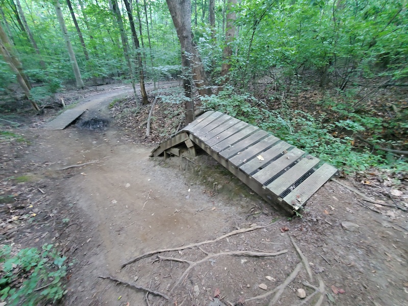 salem lake mountain bike trails