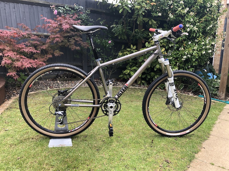 2009 Charge Duster Titanium Mountain Bike - Small For Sale