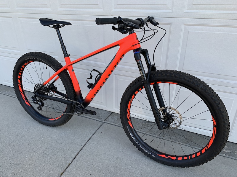 2018 specialized fuse comp 6fattie blue book