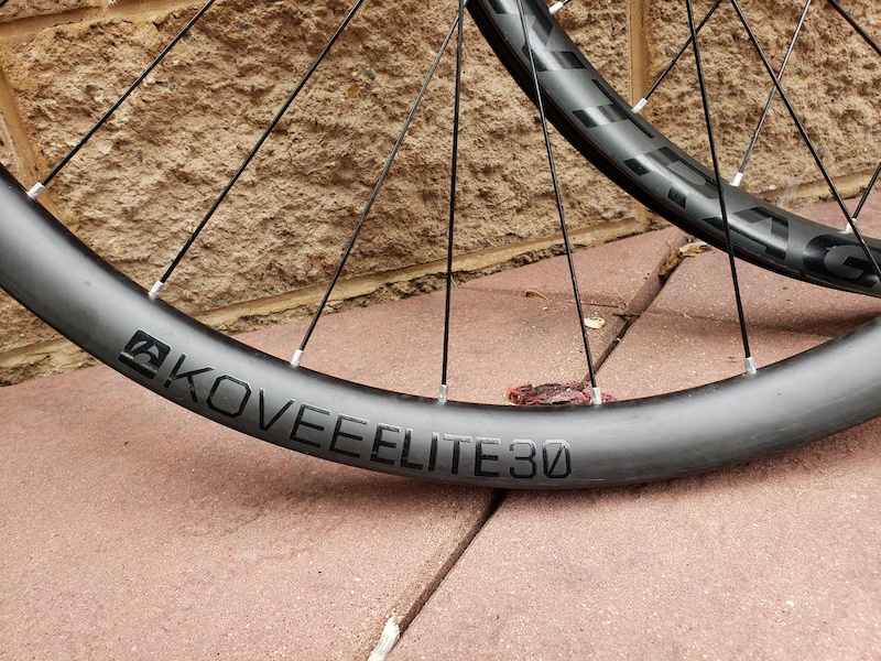 bontrager elite 30 wheelset