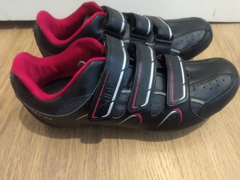 dhb cycling overshoes