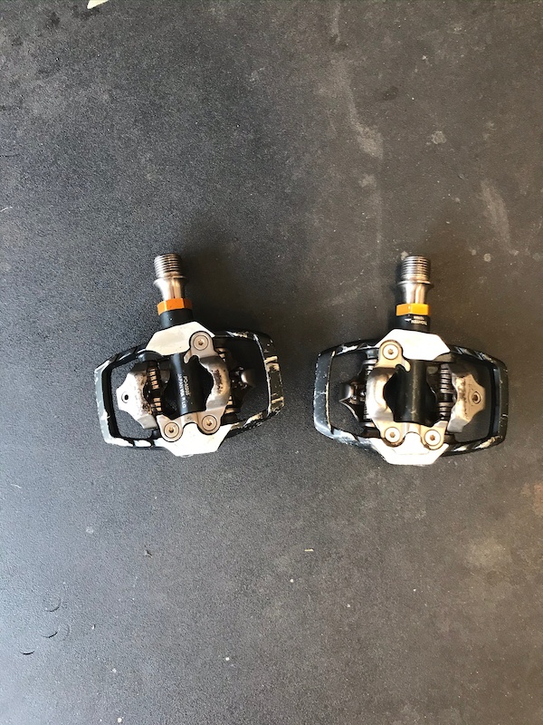 xt pedals weight