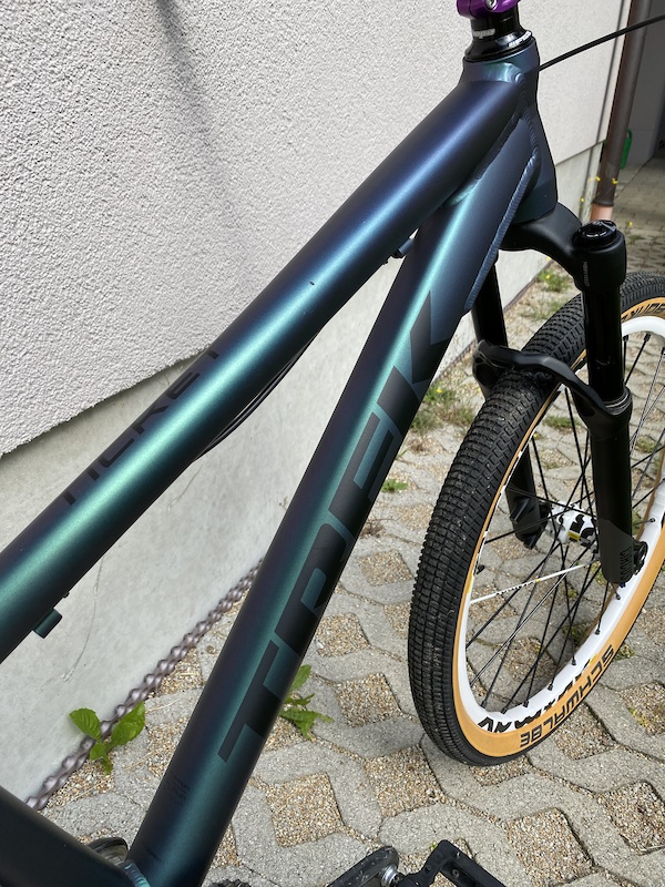 2020 Trek Ticket DJ Matte Emerald Iris 