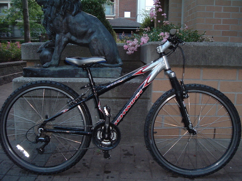 Schwinn Mesa GSX 27 speeds For Sale