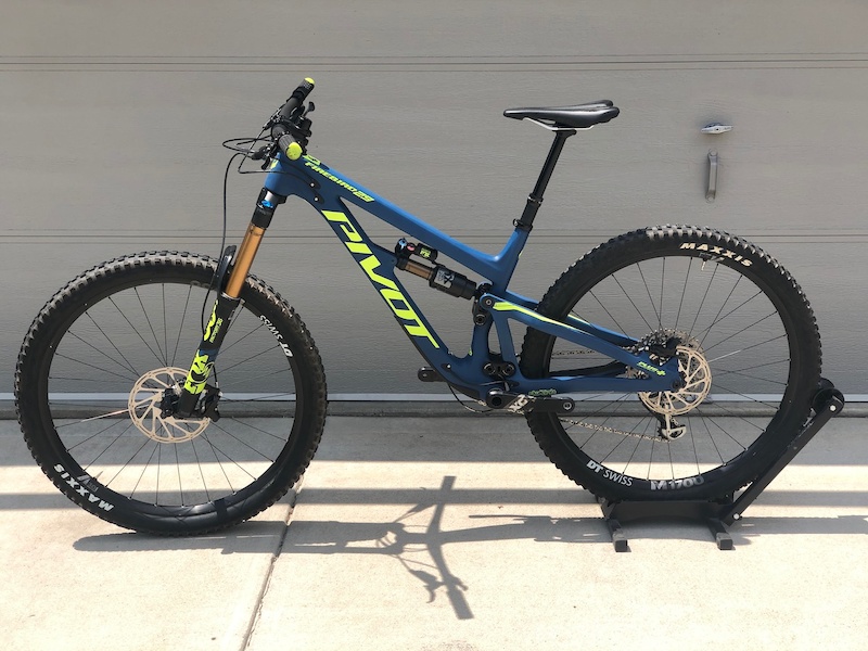 2019-pivot-firebird-29-pro-x01-med-mint-condition-for-sale