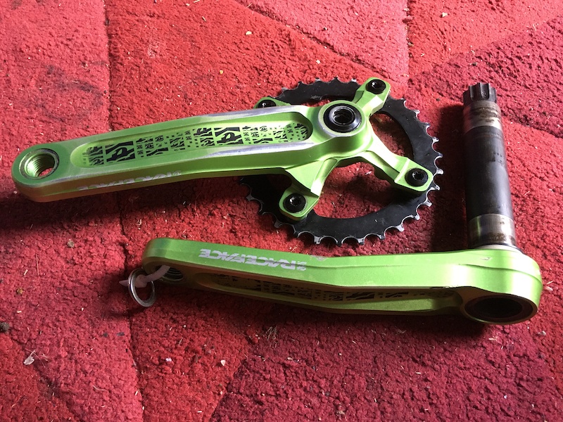 Race Face Atlas DH downhill cranks with BB For Sale