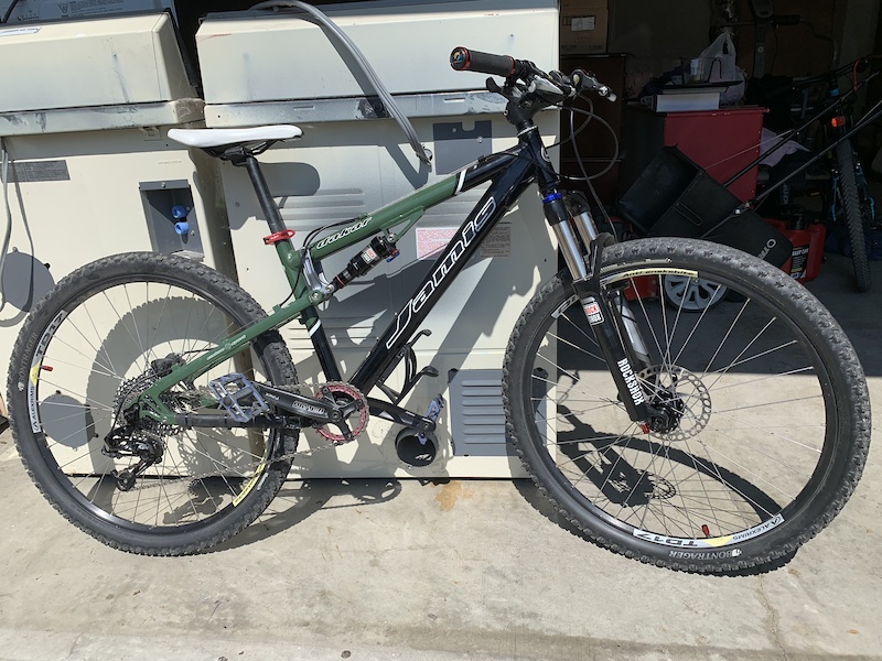 Jamis dakar sport online mountain bike