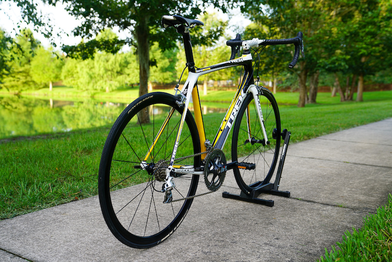 2010 Trek Madone 6.9 - PRO TEAM SIGNED - 15 lb - $9k Retail