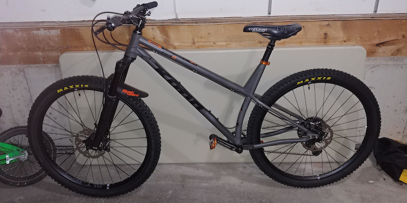 kona honzo st xl