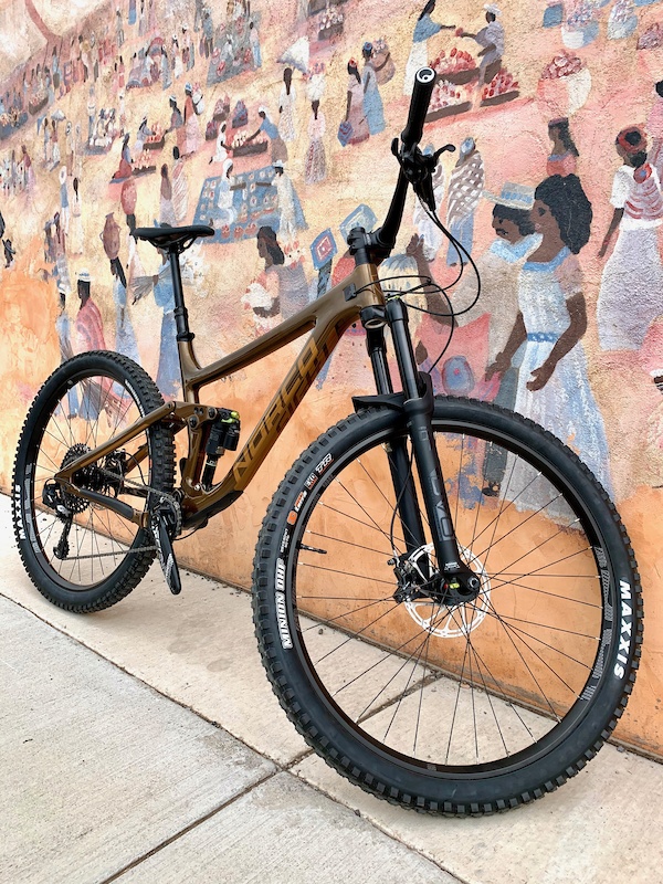 2019 norco sight