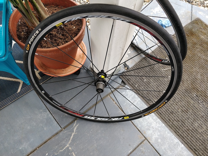aksium race wheelset