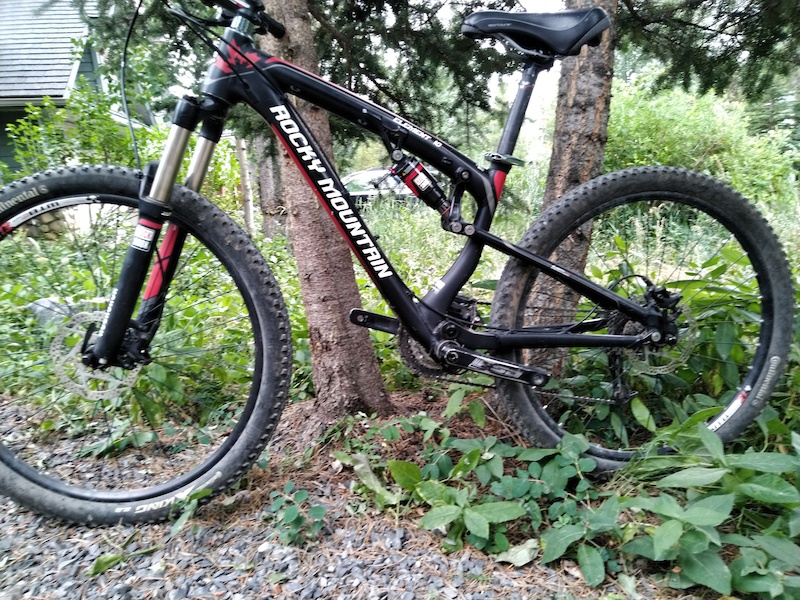 2013 Rocky Mountain Element 10 XS For Sale