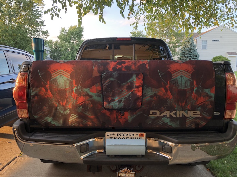 dakine dlx tailgate pad