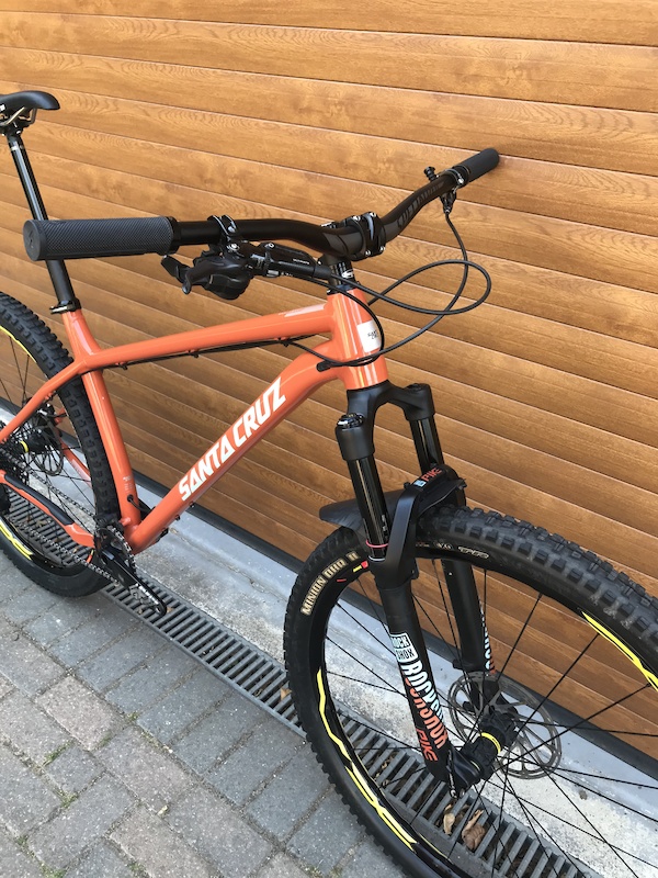 santa cruz chameleon orange