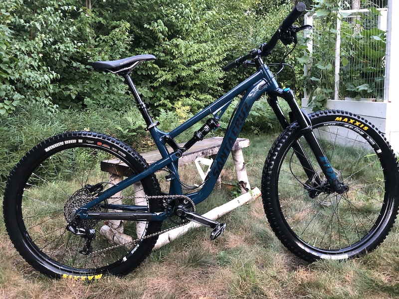 2017 Santa Cruz 5010, Size Small For Sale