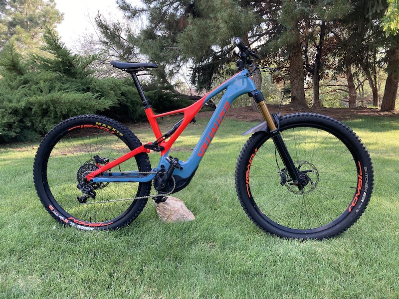 2019 Specialized Turbo Levo Expert 700 WHr & Fox Factory 36 For Sale