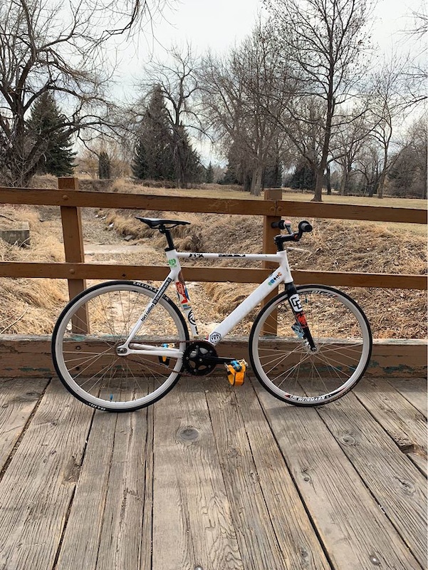 2017 Aventon Mataro Fixed Gear/Track Bike LARGE For Sale