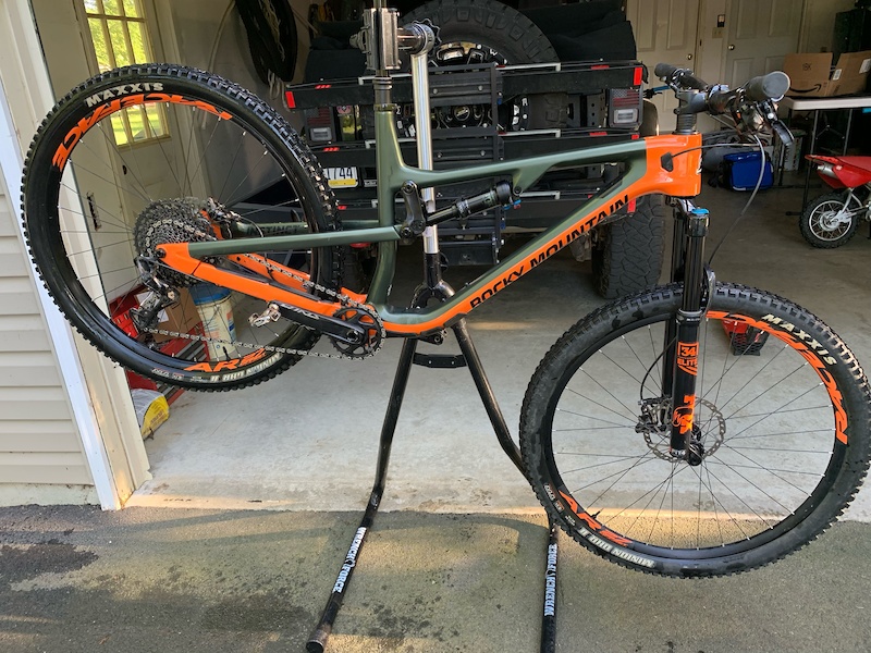 rocky mountain instinct carbon 70