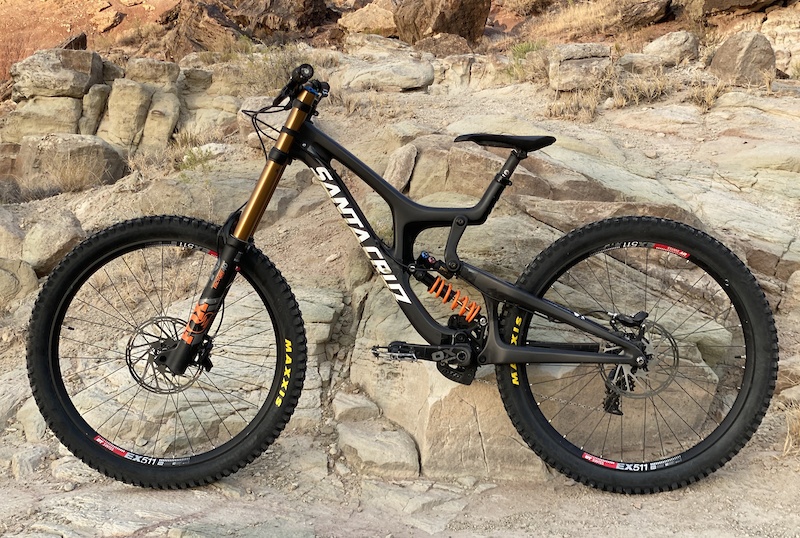 2018 santa cruz v10