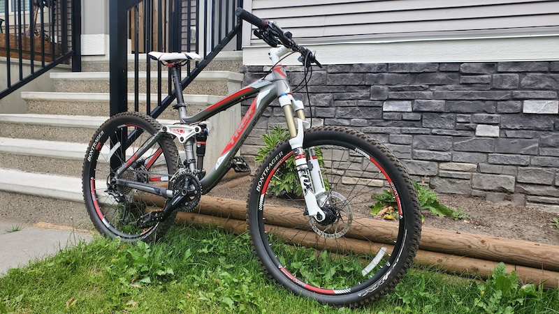 2012 trek fuel 8