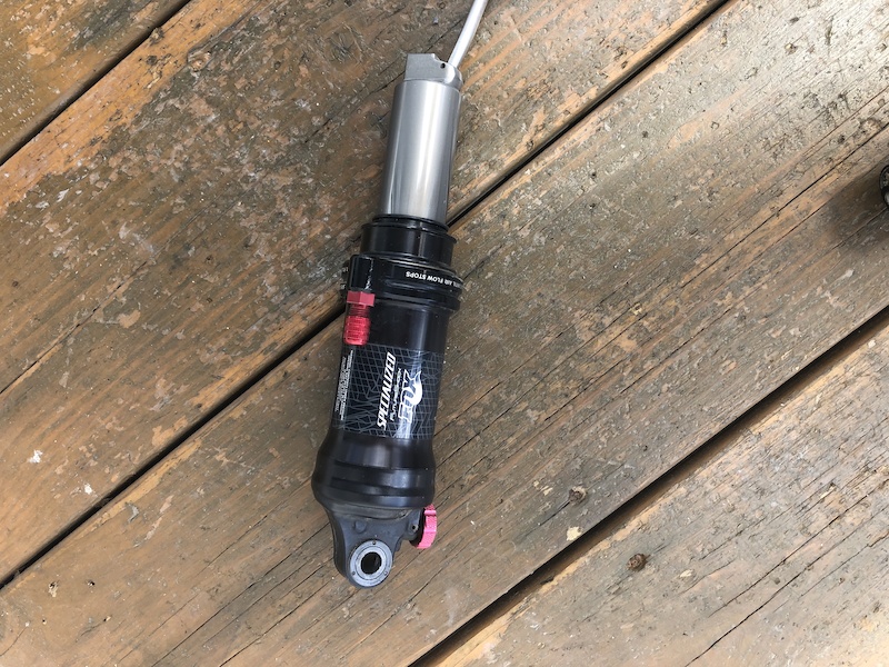 specialized fox triad rear shock