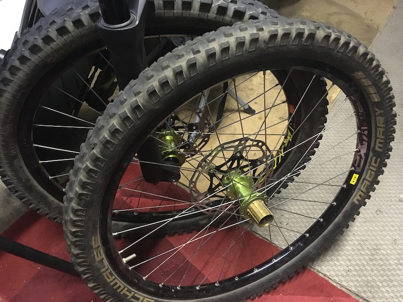 Hope Team Green Pro 2 DH 150x12 & 20x110 wheels For Sale