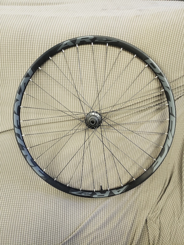 AUTOCOLLANTS JANTES STAR SAM ® Course Face AR27 ADHÉSIFS VTT