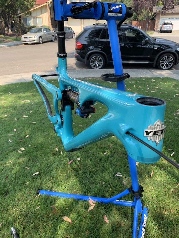 2020 kona dr dew