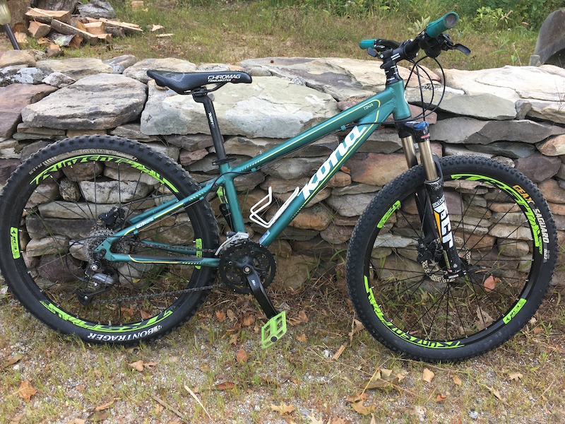 2014 kona tika