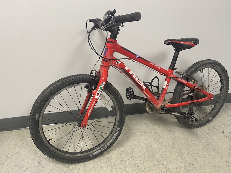 trek superfly 20 inch