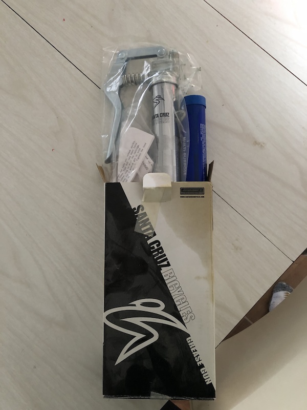 Rare Santa Cruz Bicycles Grease Gun For Sale