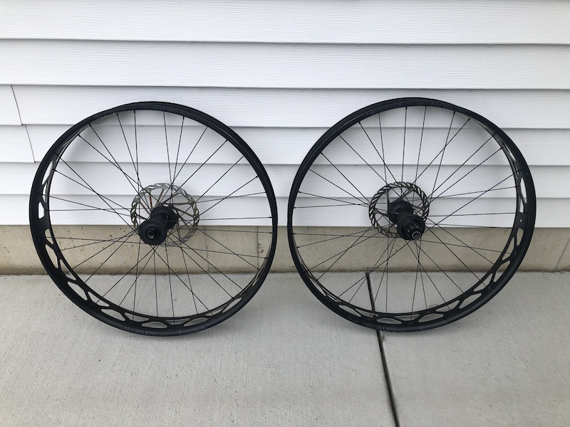 SunRingle 80mm 27.5 Fat Bike Wheels Tubeless For Sale