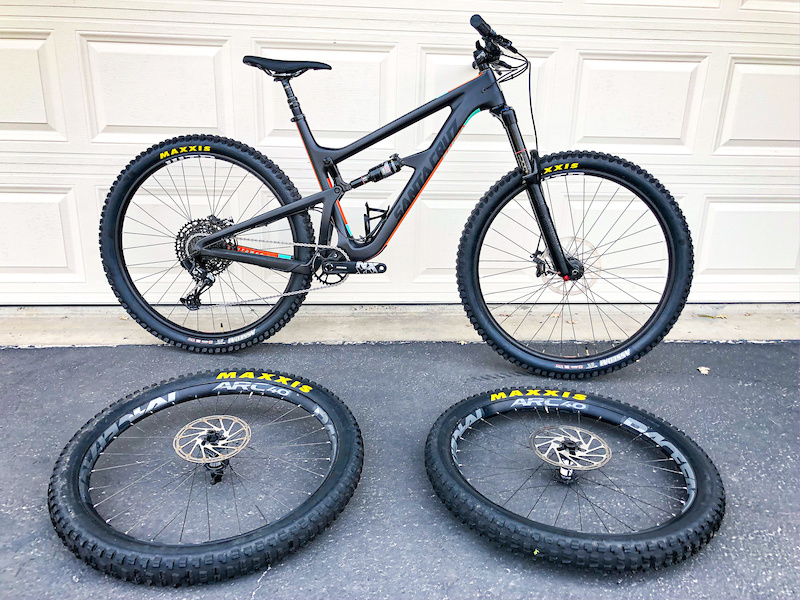 2017 Santa Cruz Hightower Carbon 29 And 275 Wheelsets For Sale