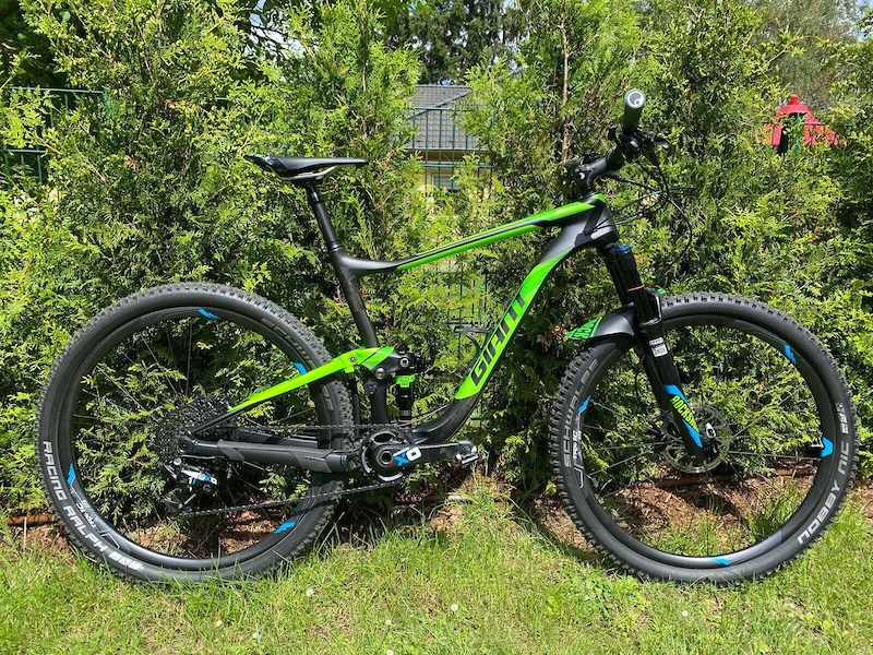 2017 giant anthem advanced 0