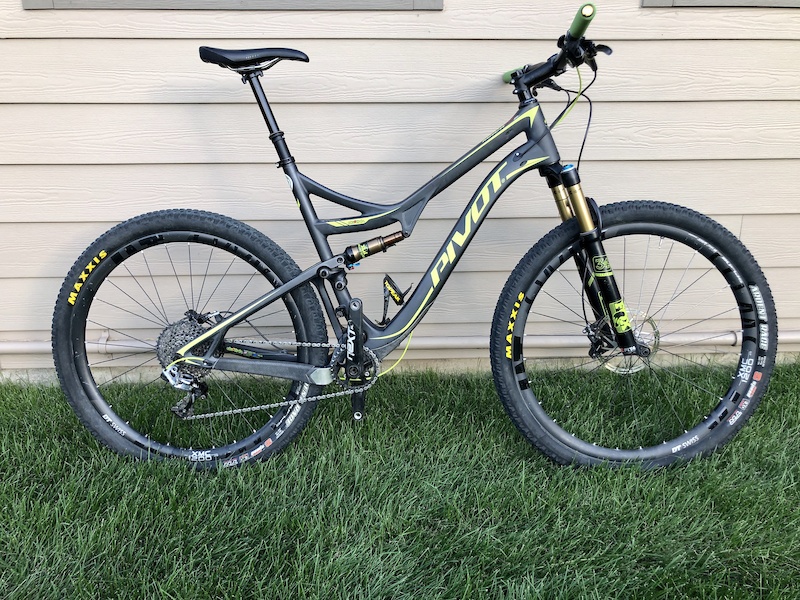 2017 pivot mach 429 sl