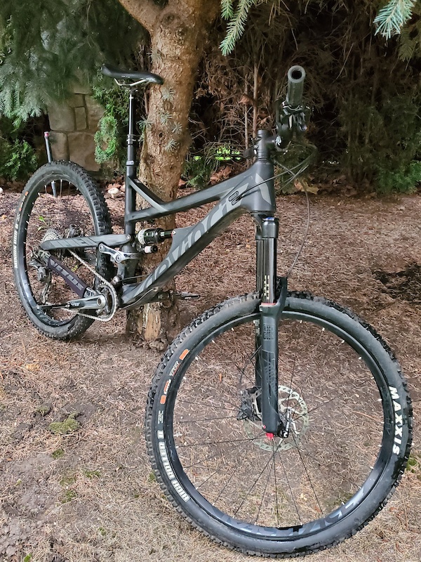 2017 Devinci Spartan Carbon (L) For Sale